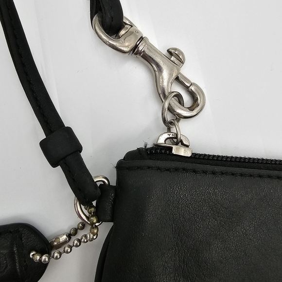 Coach Black Wrislet - Picture 10 of 10